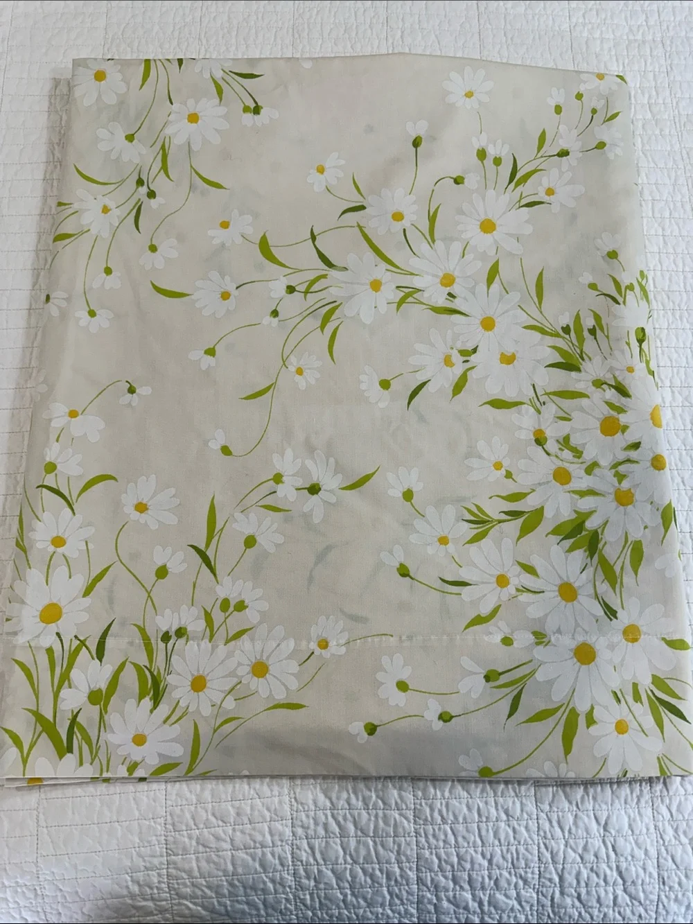 Vintage Daisy Floral Flat Sheet 54x76 Full Sized Cottagecore Grannycore Bedding